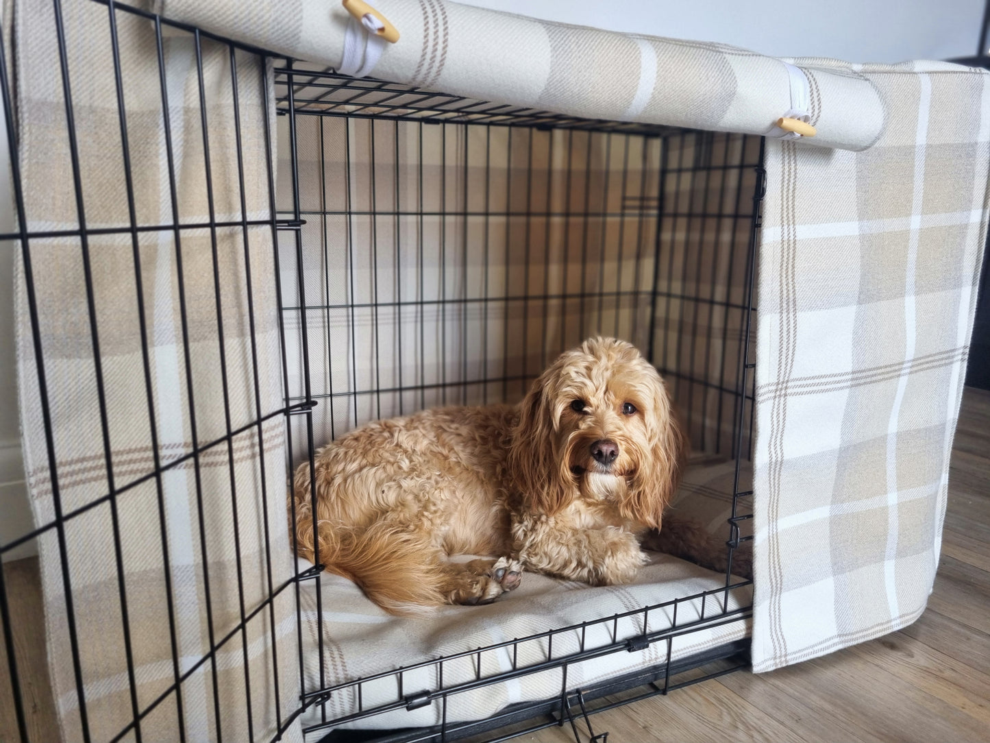 Dog crate set in Balmoral cream chequered design. Featuring aesthetic dog crate bedding - cover, crate bumper and mattress. A perfect training aid for dog crate training.