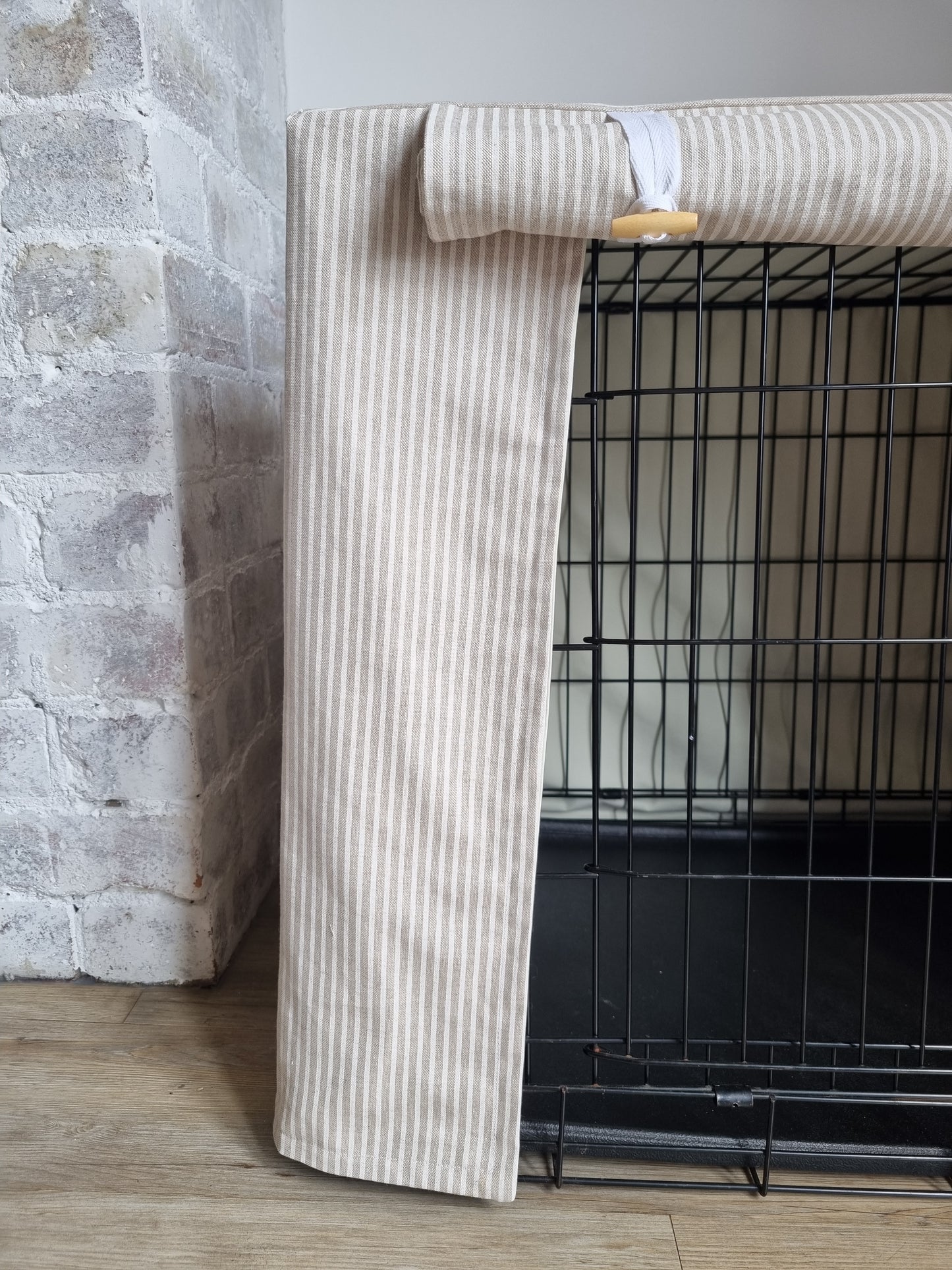 Dog crate cover - White stripes neutral design