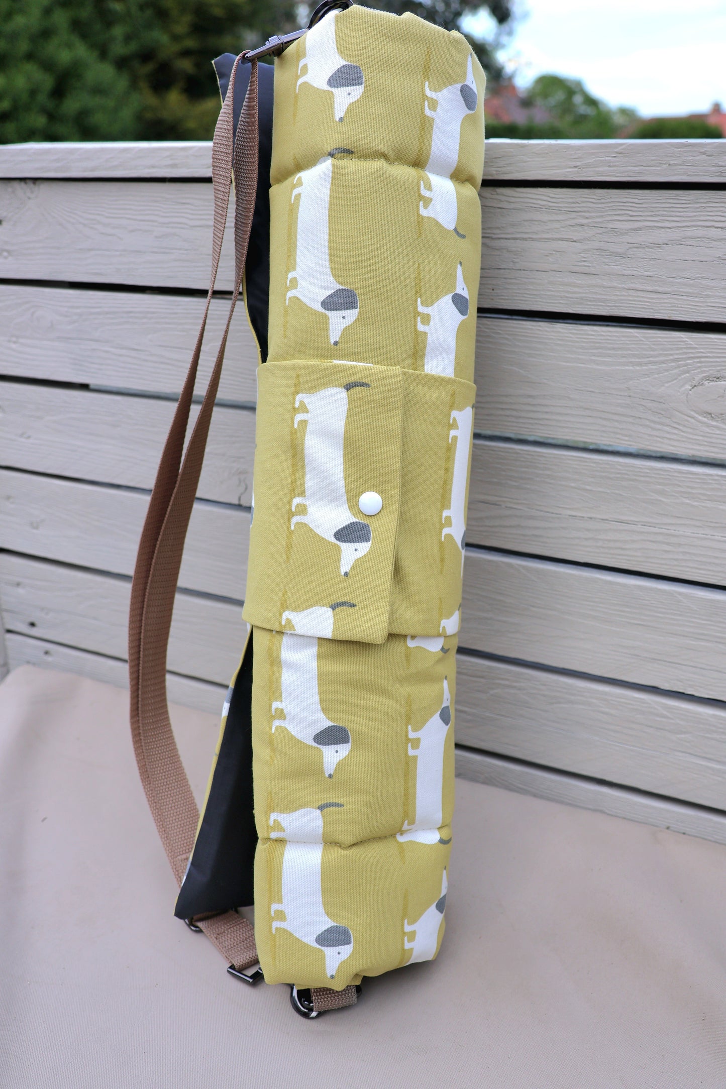 Dog settle mat/Travel mat - Ocre dachshund design