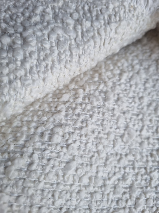 Dog crate bumper - off-white boucle