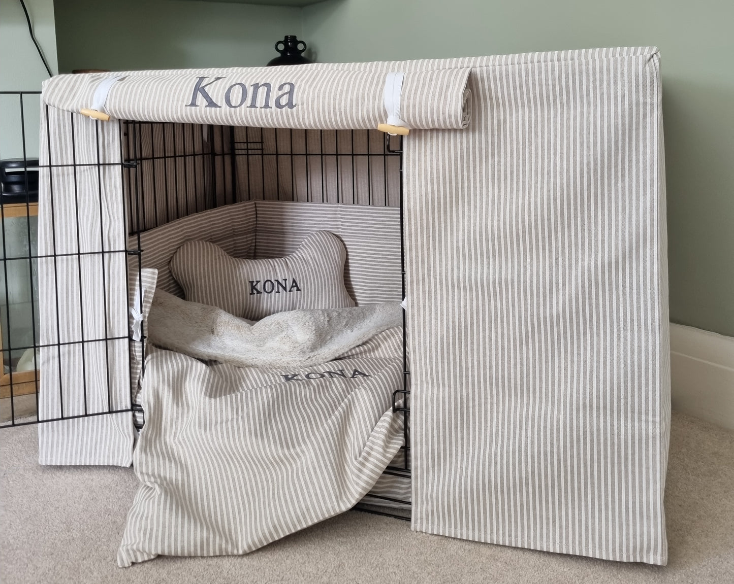 White stripes 3 piece set for Michelle