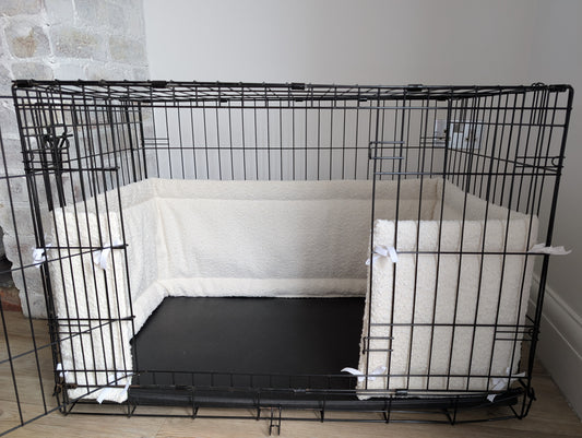 Dog crate bumper - off-white boucle